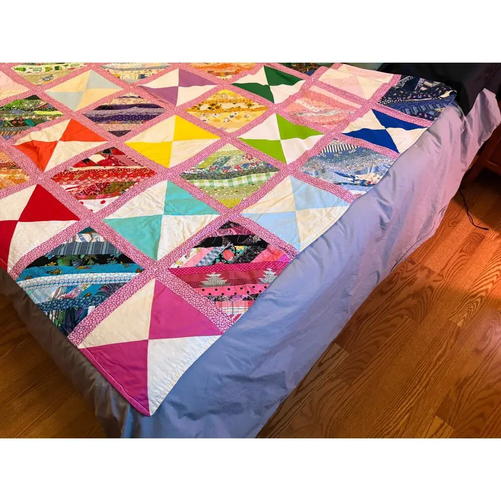 Vintage Triangle Handmade Quilt Folk Art Cottage Farmhouse Hourglass